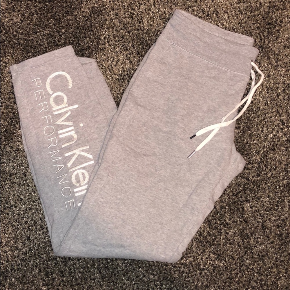 Calvin Klein Sweatpants